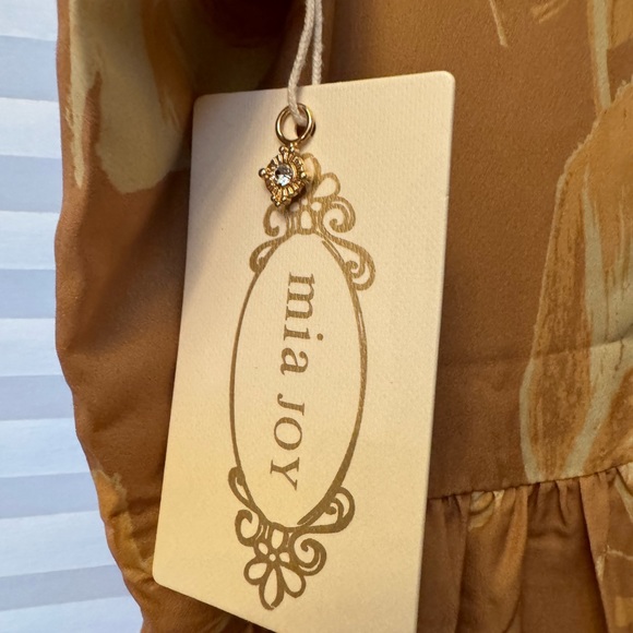 JOYFOLIE-Beautiful NWT - Skye Dress in Mustard Palm Size 10 - Picture 10 of 10